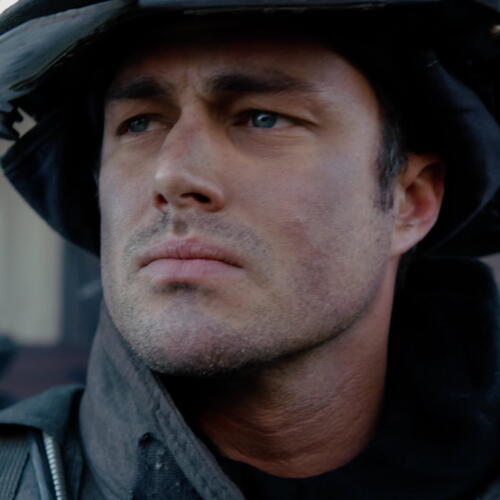 Steffen Seeger - UNIVERSAL CHICAGO FIRE